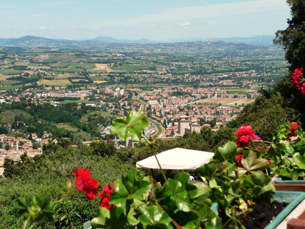 Hotel Residenza D'Epoca Eremo Delle Grazie Monteluco Esterno foto